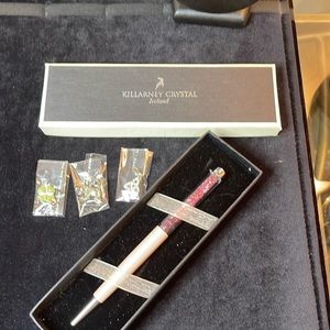 Killarney Crystal Silvertone Pen w/ Charms